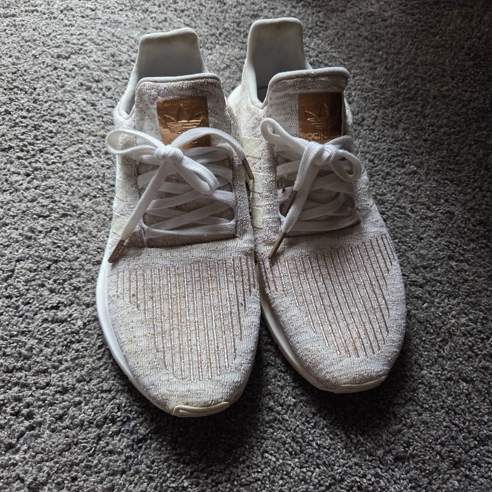 adidas Women's Cream and Gold Sneakers - Picture 2 of 5